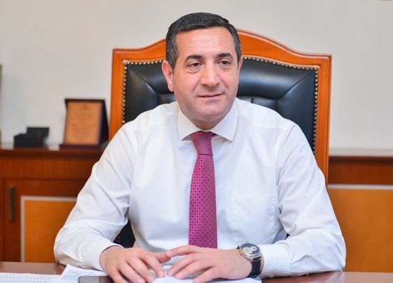  Deputat Mahir Abbaszadənin ev qiymətinə saatları - Foto 