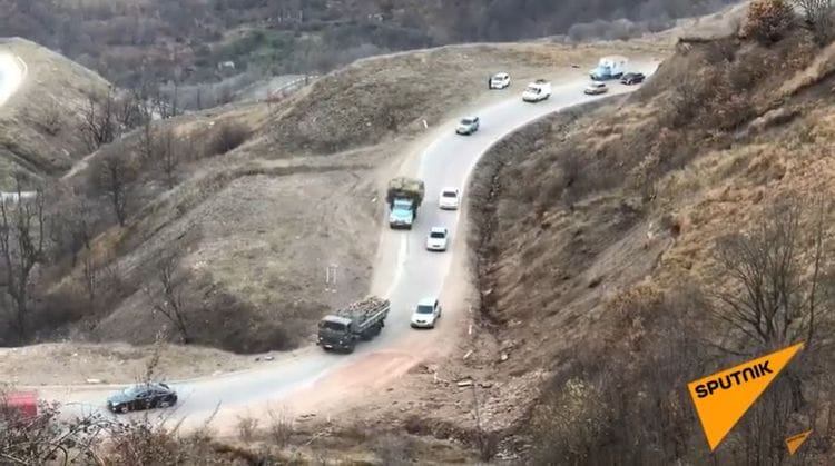 Ordumuz erməni hərbçiləri daşıyan avtobusu belə “vurur” - Video  