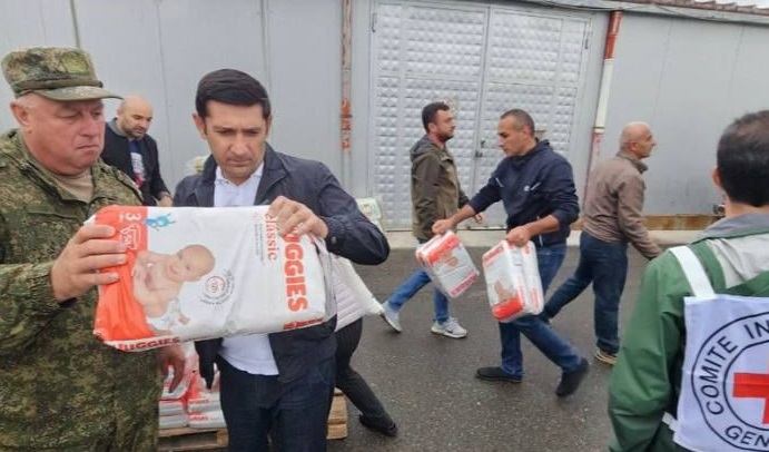  Humanitar yük Xankəndidə sakinlərə paylanıldı - Foto  